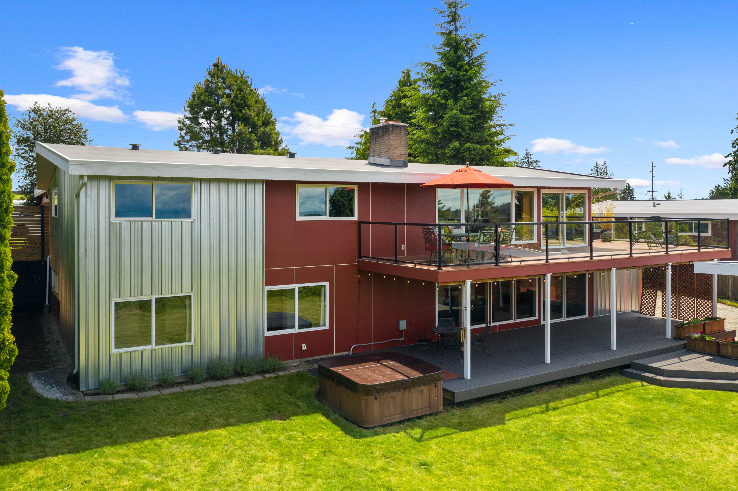 Living on top of the world! Never miss a sunset again from this tastefully updated Horizon View mid-century home.